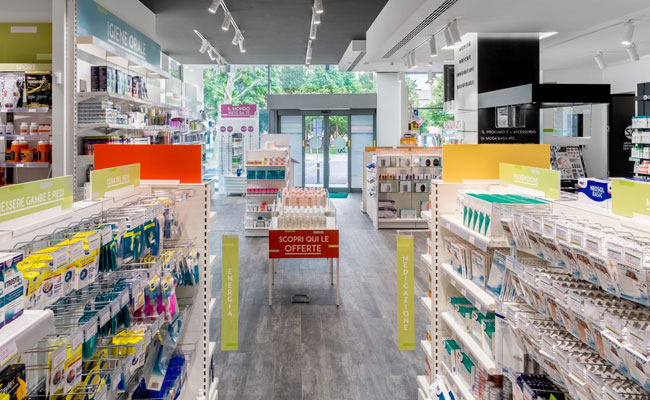 Foto dell'interno della Farmacia Santa'Agata